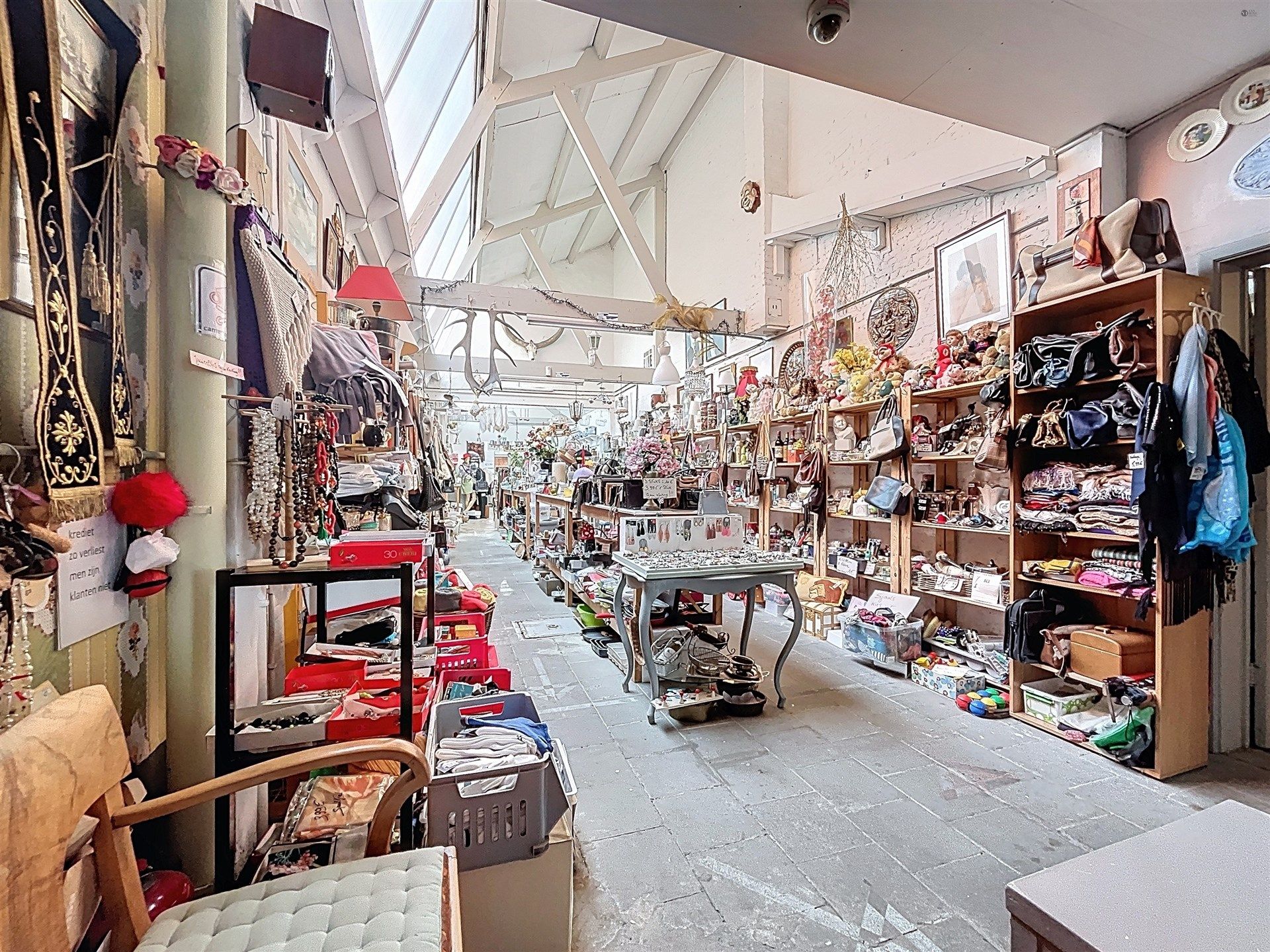 2 appartementen met een handelspand van 200 m² foto 18