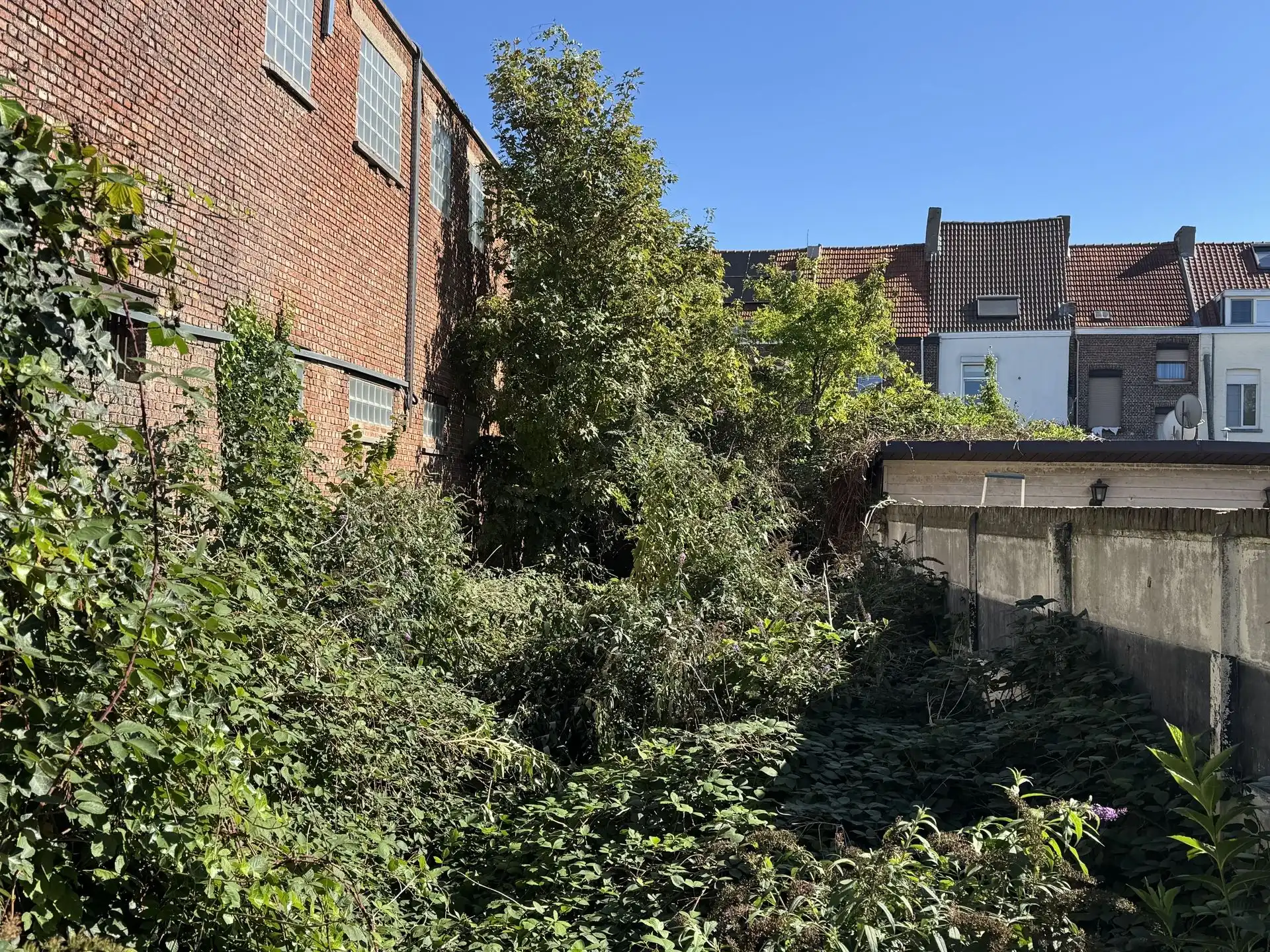 Te renoveren woning foto 2