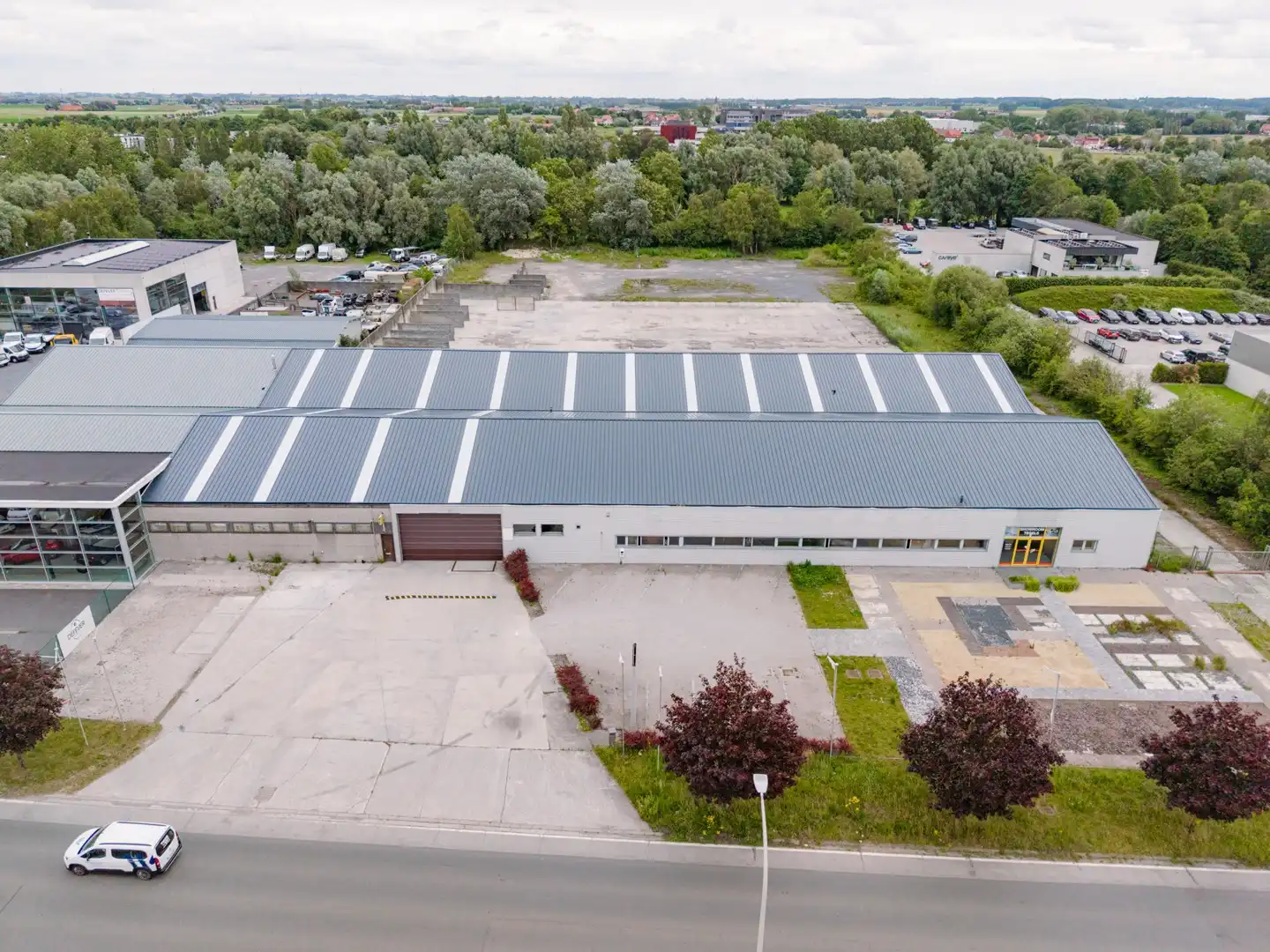 Industriegrond van 14.768 m² met bedrijfsgebouw van 3.025 m² te koop foto 17
