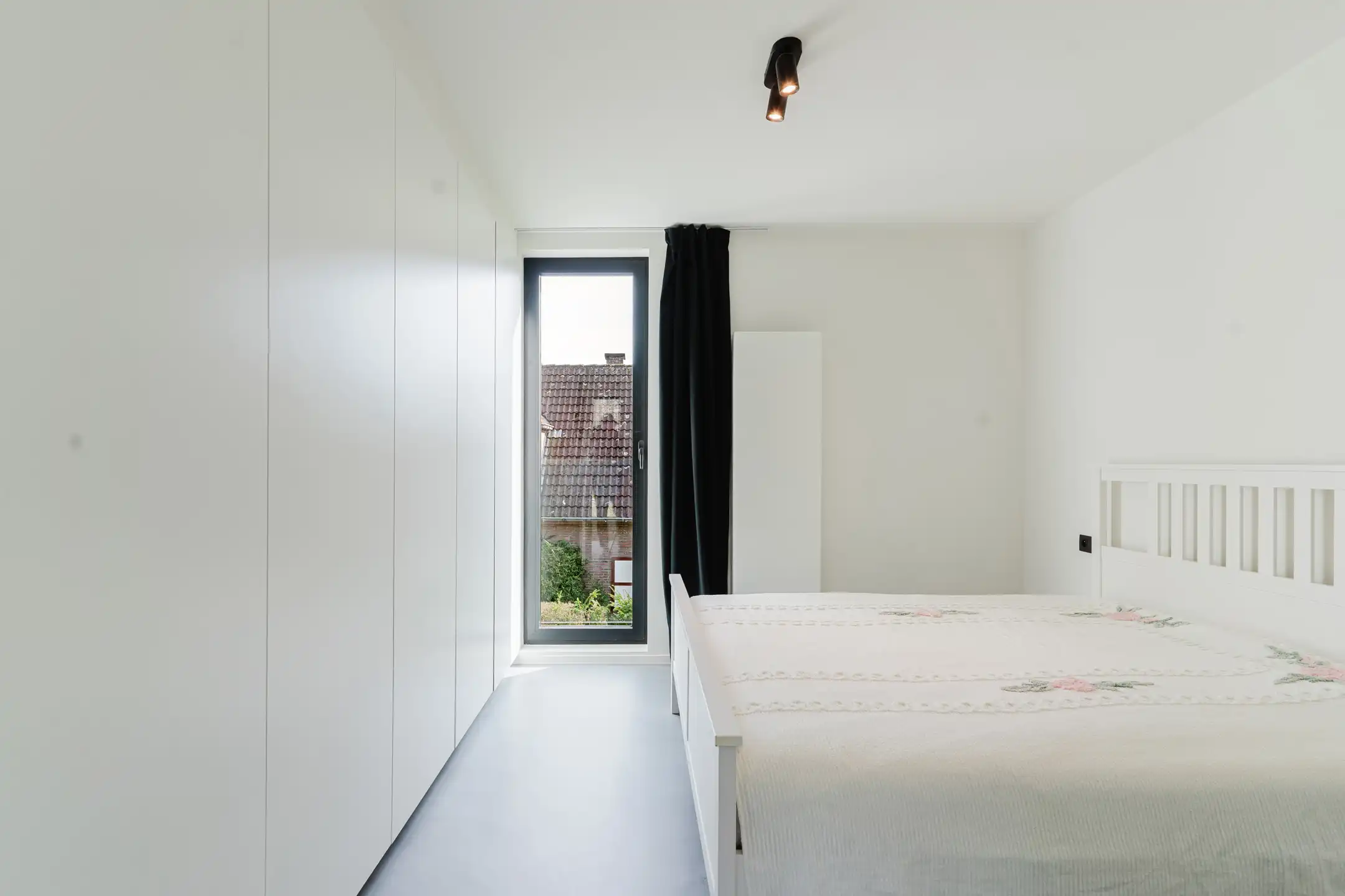 Modernistische woning met 4 slaapkamers en tuin te Drongen foto 13