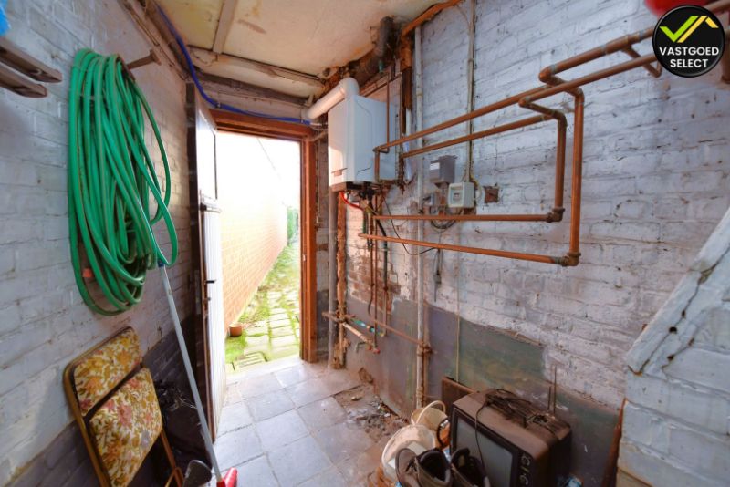 Te koop: Te renoveren kangeroewonen met 4 slaapkamers, badkamer en garage in het centrum van Maldegem – 376 m² perceel foto 19