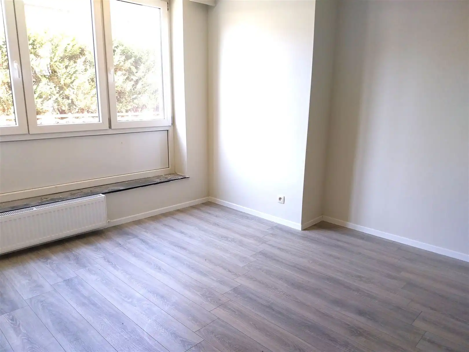 TE HUUR: Gelijkvloers appartement met één slaapkamer te Beringen! foto 8