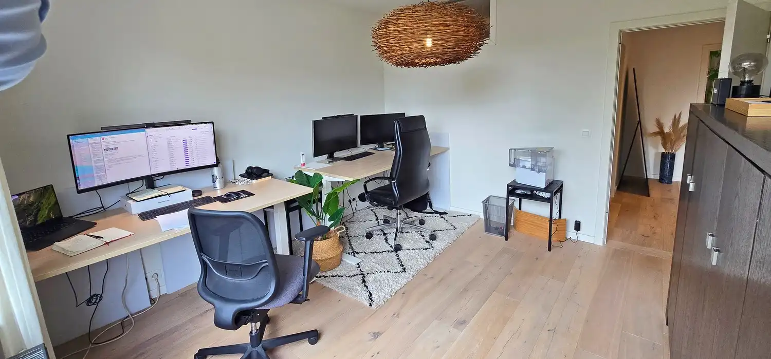 Fijn en licht appartement met garagebox en staanplaats en prachtige tuin op uitstekende ligging te Kapellen foto 8