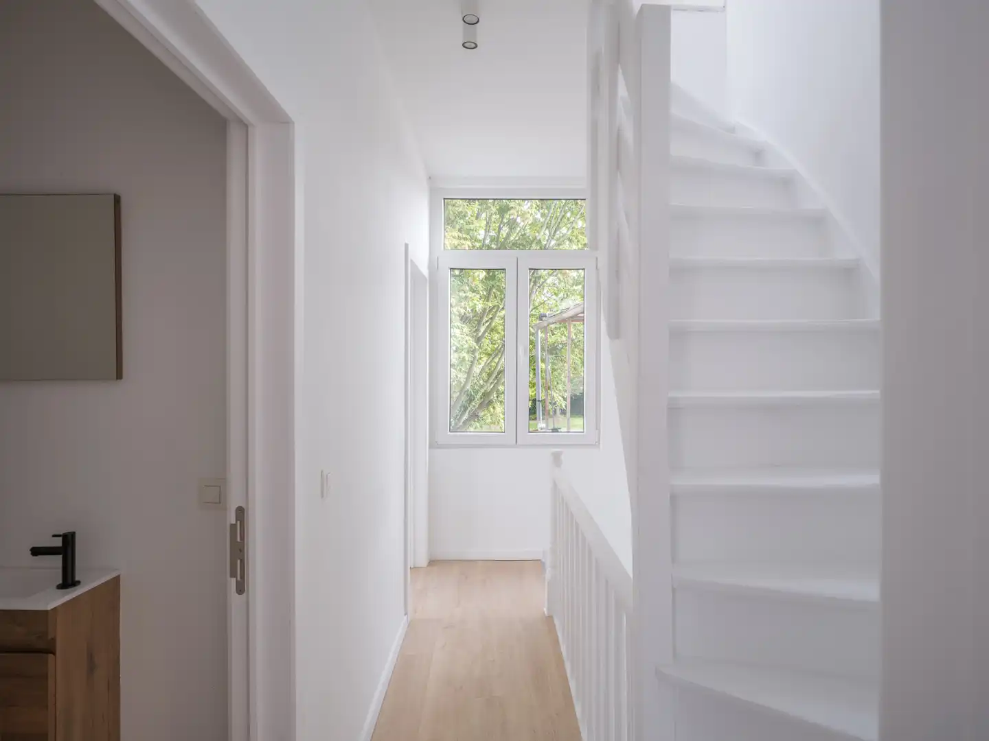Gerenoveerde woning met drie slaapkamers aan de rand van Gent foto 13