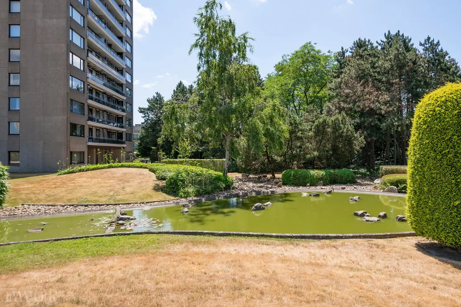 Licht & ruim appartement op centrale ligging in Deurne foto 24