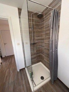 Instapklare woning met 2 slk, terras en tuintje foto 9