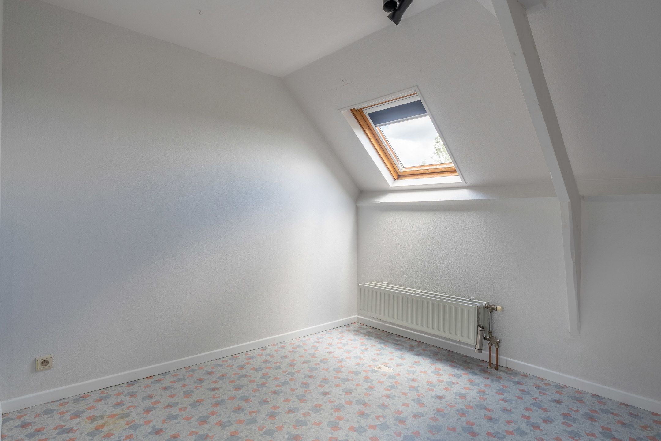 Woning bestaande uit twee appartementen op 985m² perceel. foto 37
