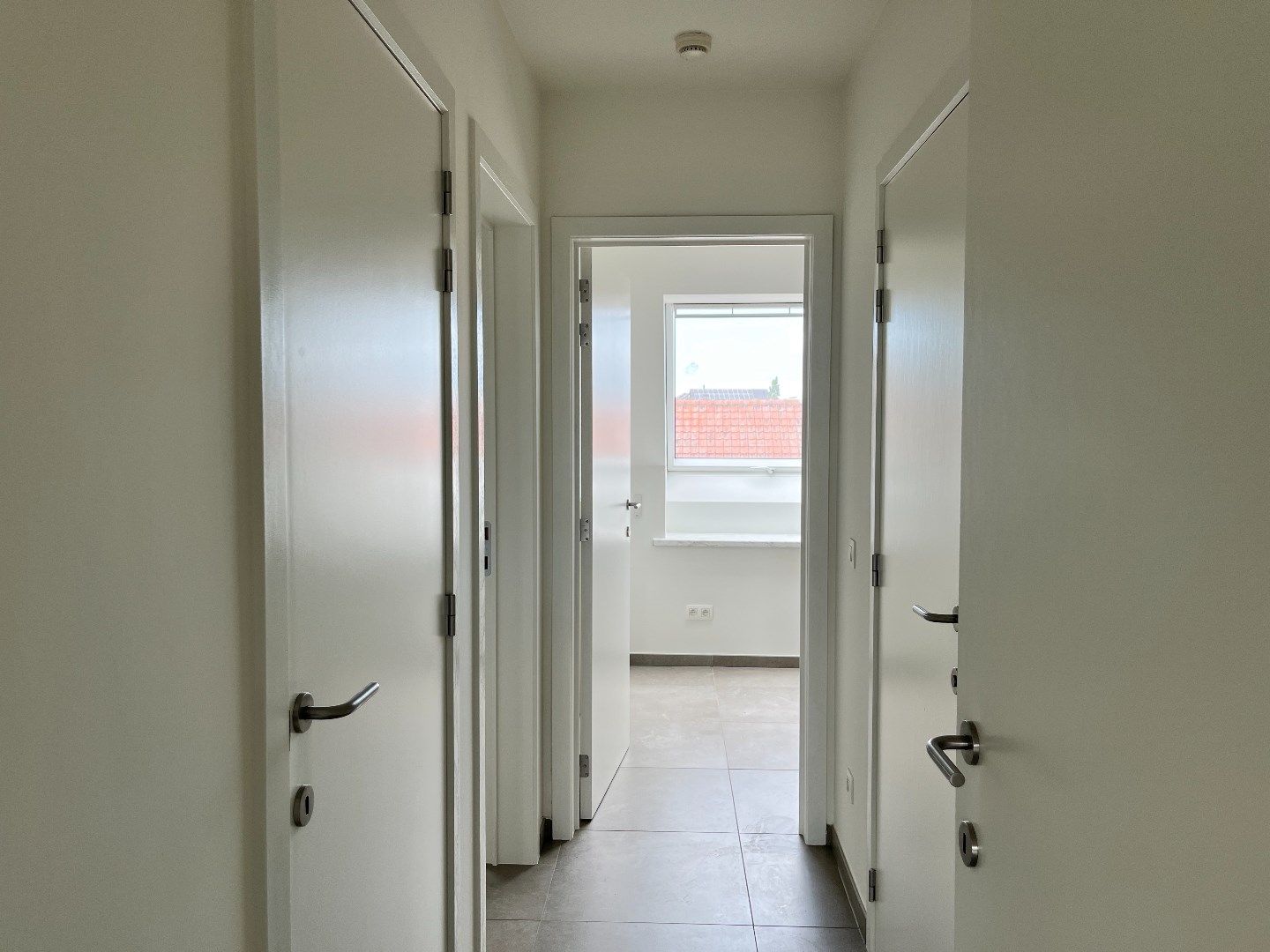 Dakappartement met 2 slaapkamers en zonnig terras te Houthulst  foto 4