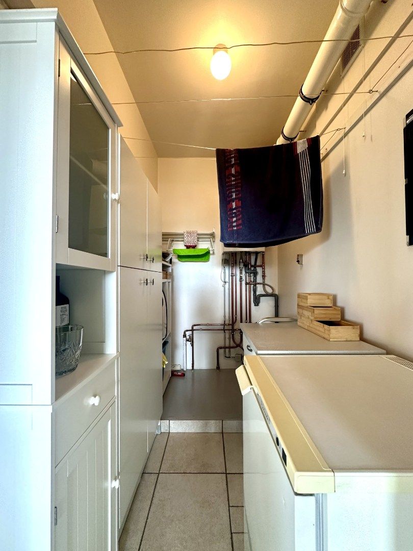 Appartement op rustige ligging te Sint-Andries foto 6
