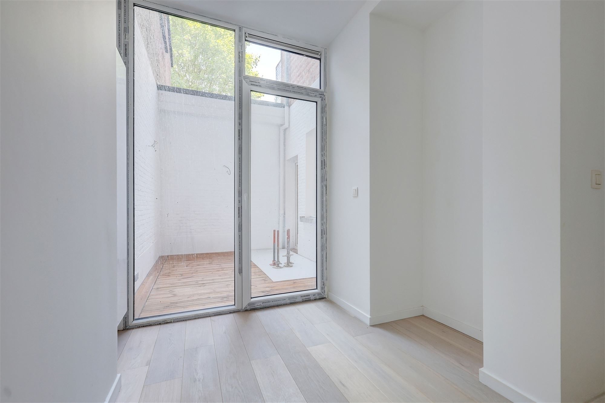 Gerenoveerd gelijkvloers appartement met tuin in Markgravewijk foto 18
