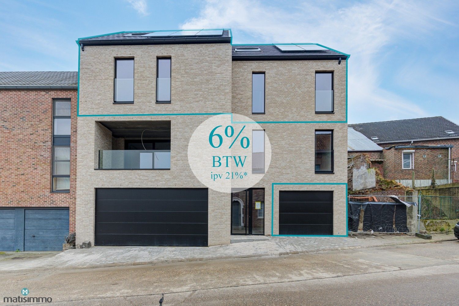 CASCO+ -DUPLEX MET 2 SLAAPKAMERS, 1 GARAGE EN TERRAS MET VERLAAGD BTW-TARIEF VAN 6% foto {{pictureIndex}}