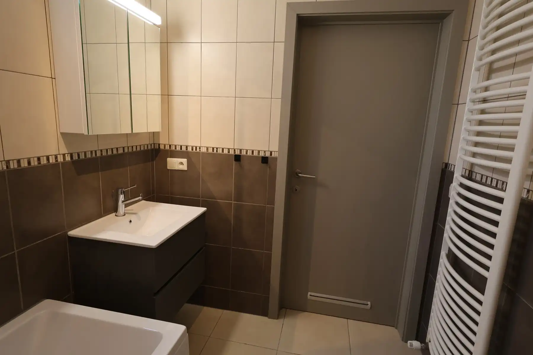 Woonunit van 100m² met 1 slaapkamer in het centrum van Hoogstraten. foto 11