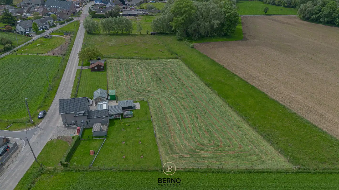 Unieke landelijke eigendom op een terrein van 6.300 m² foto 17