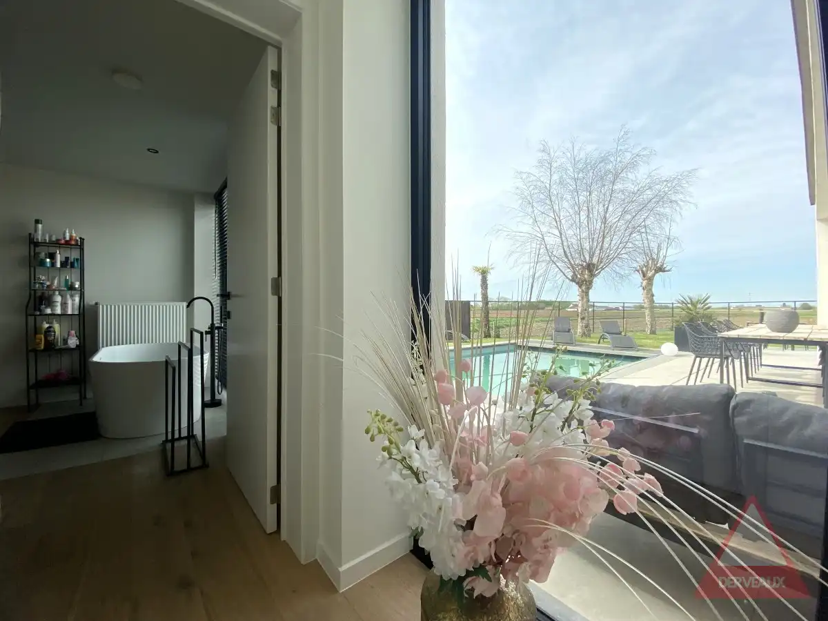 Moorsele – Exclusieve gelijkvloerse villa met panoramisch uitzicht en zwembad foto 14