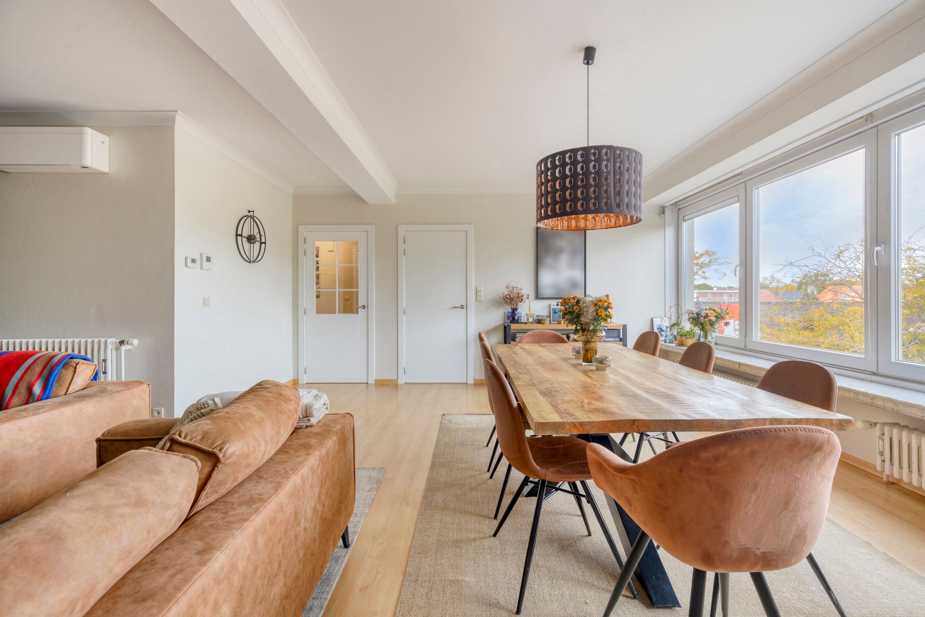 Ruim instapklaar appartement met 3 slaapkamers! foto 2