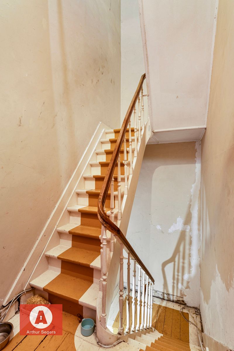 Te renoveren herenwoning in Mechelen foto 12