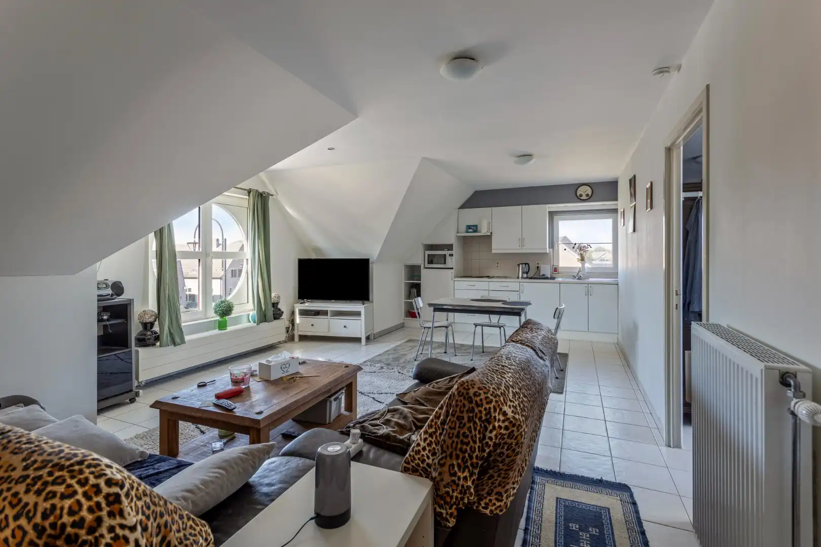 Interessante opbrengsteigendom op een goede locatie in het centrum. foto 40