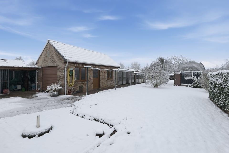 CHARMANTE OPEN BEBOUWING OP EEN TOPLOCATIE IN SINT-TRUIDEN foto 35