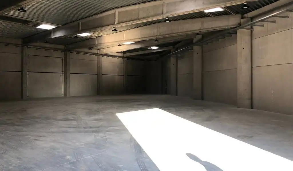 Recent magazijn in KMO-zone in Haaltert foto 5