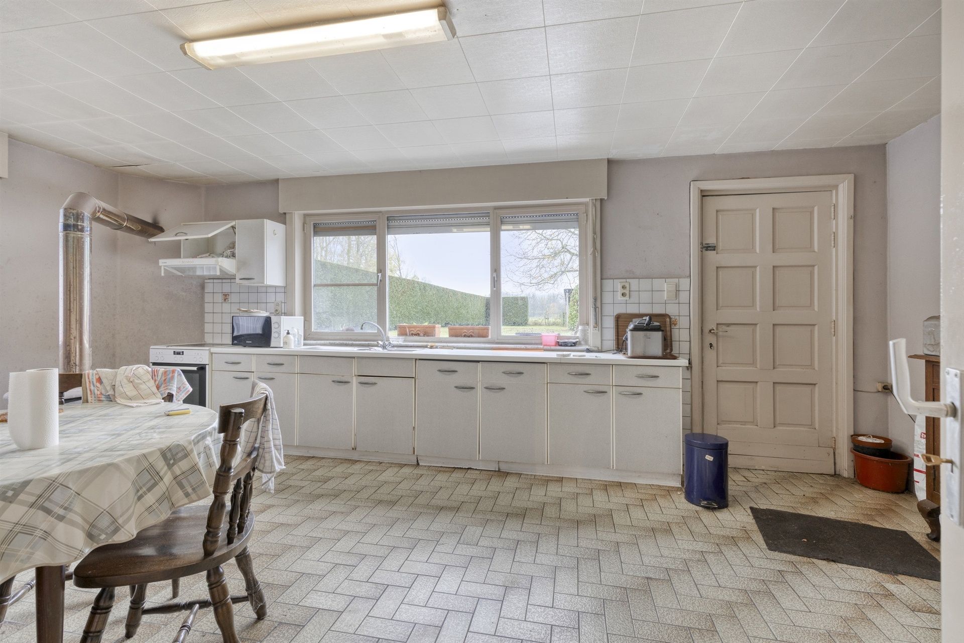 ONDER COMPROMIS! Landelijk zicht achter deze te renoveren woning  foto 7