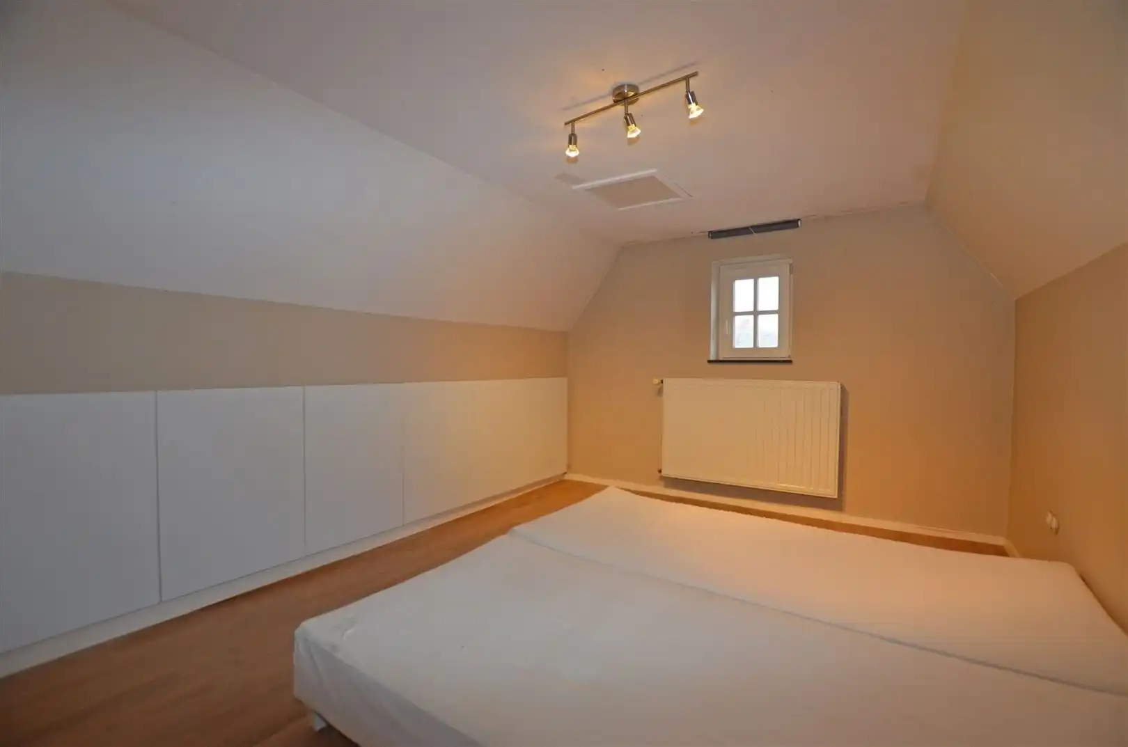 Charmante gezinswoning in de Willemswijk foto 10