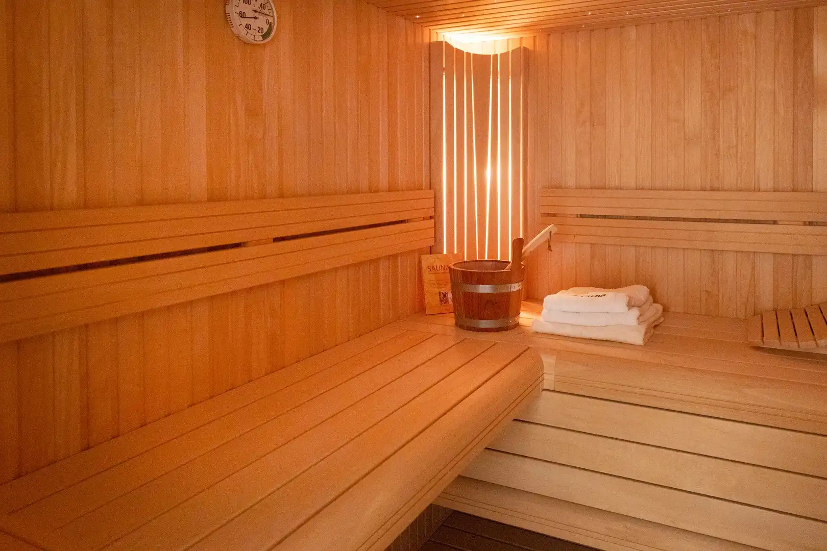 Klassevolle gelijkvloerse villa gelegen op Hoog Kortrijk. foto 11