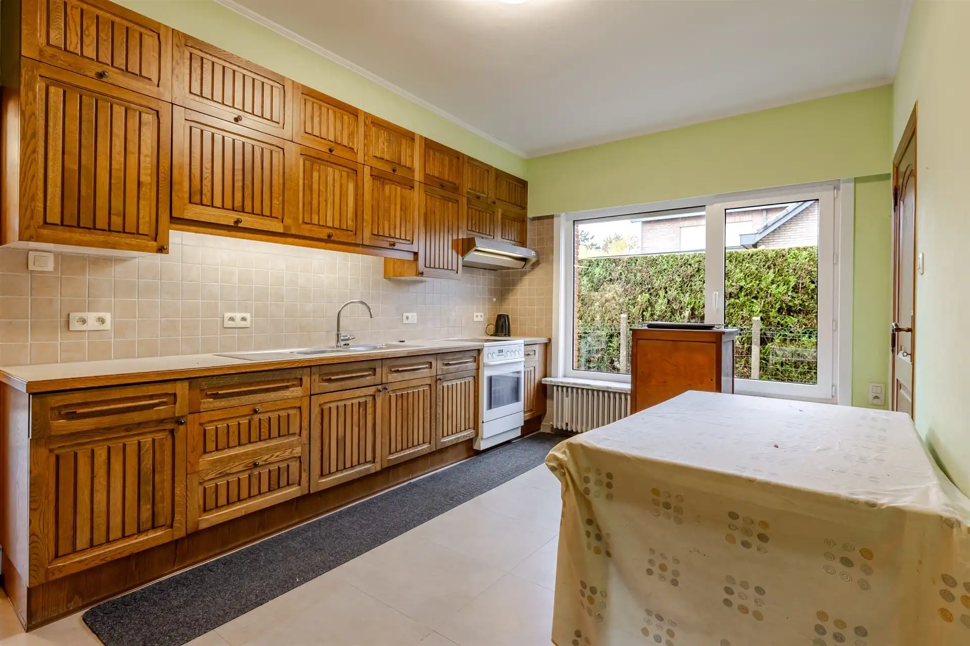 Charmante woning vlakbij centrum Oostakker. foto 3