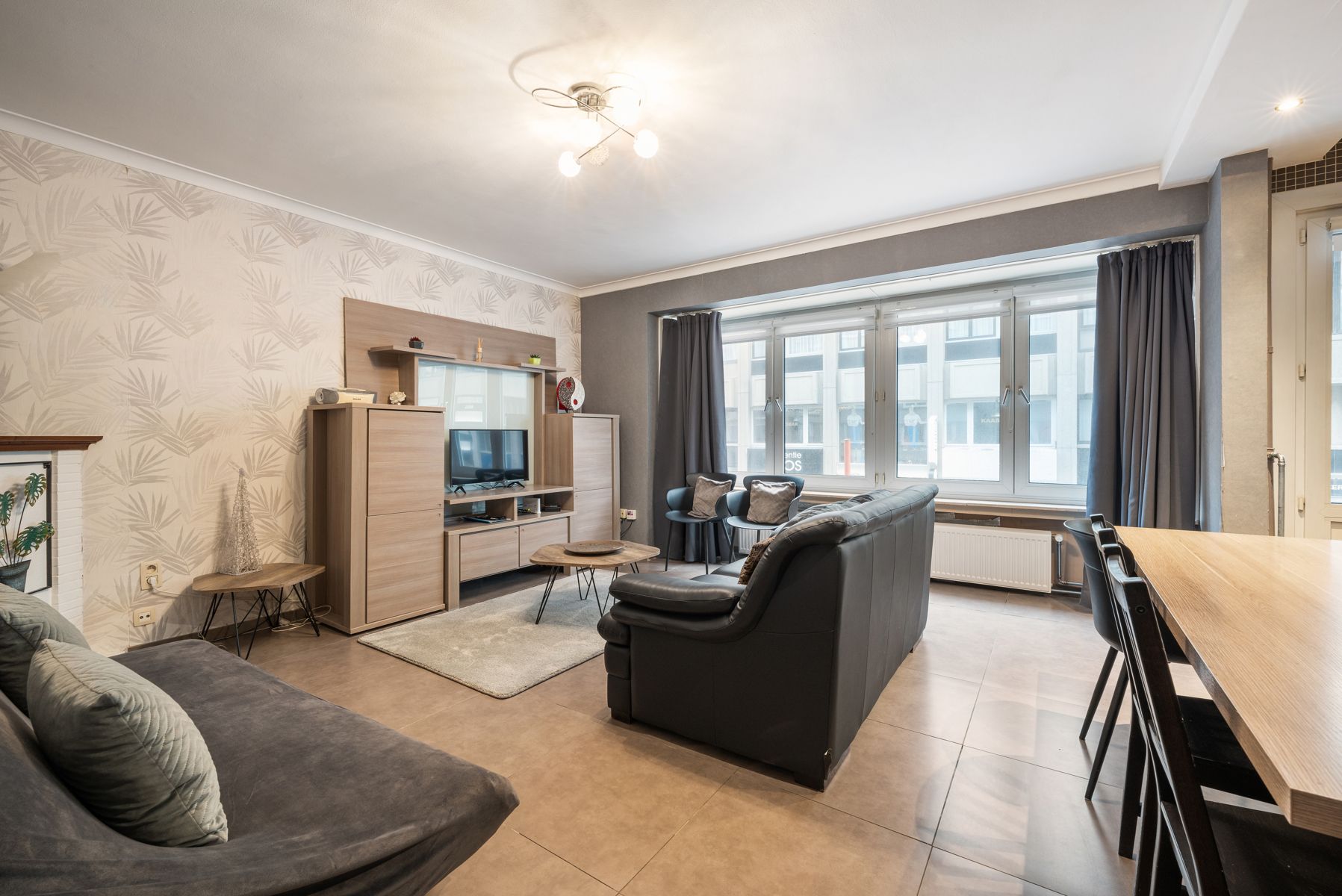 Instapklaar appartement met twee slaapkamers foto 2