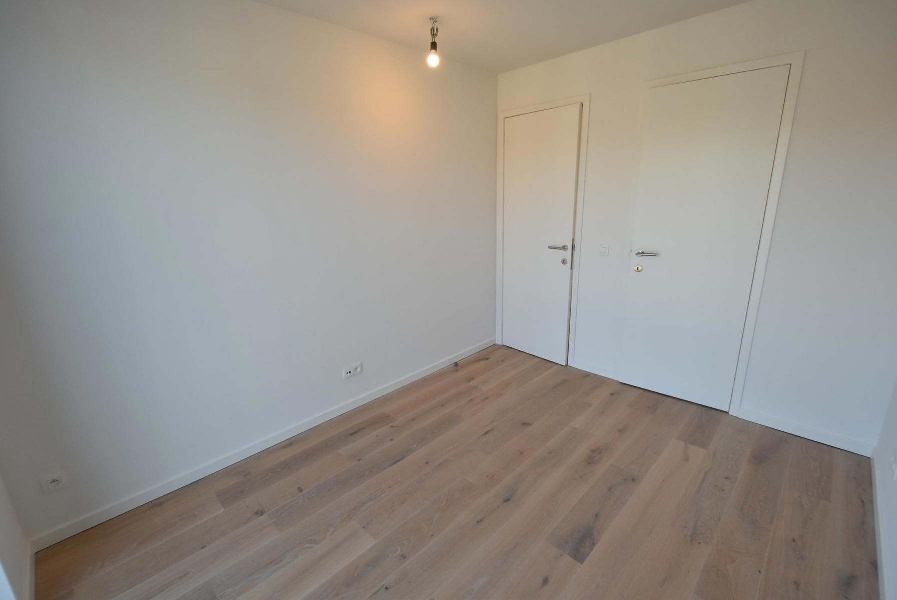 Appartement te huur foto 11