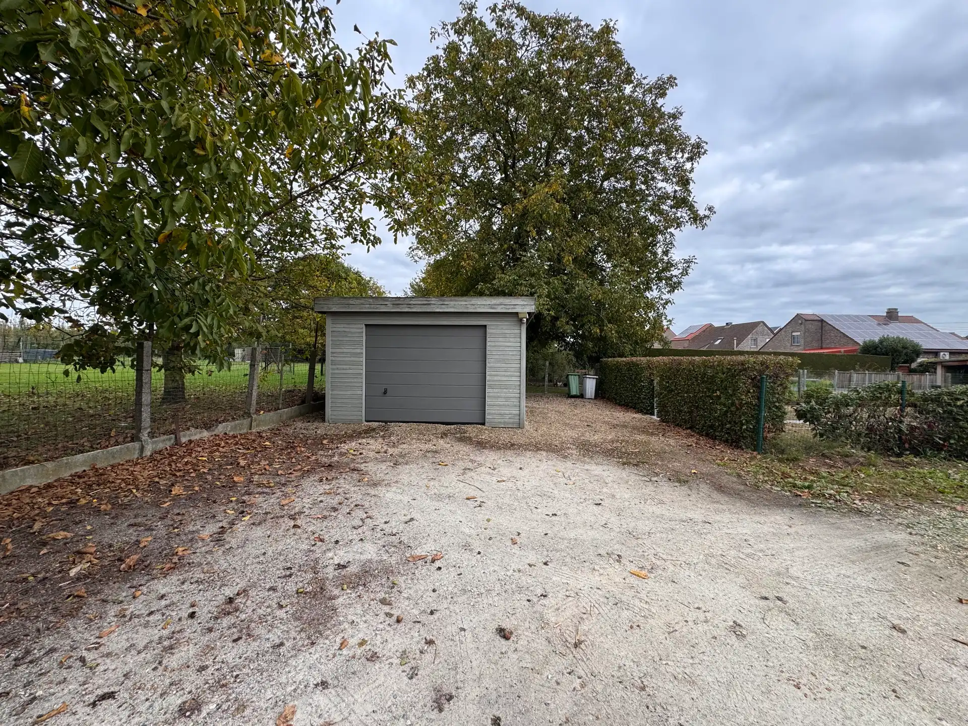 Moderne woning met drie slaapkamers en tuin te Linter foto 17