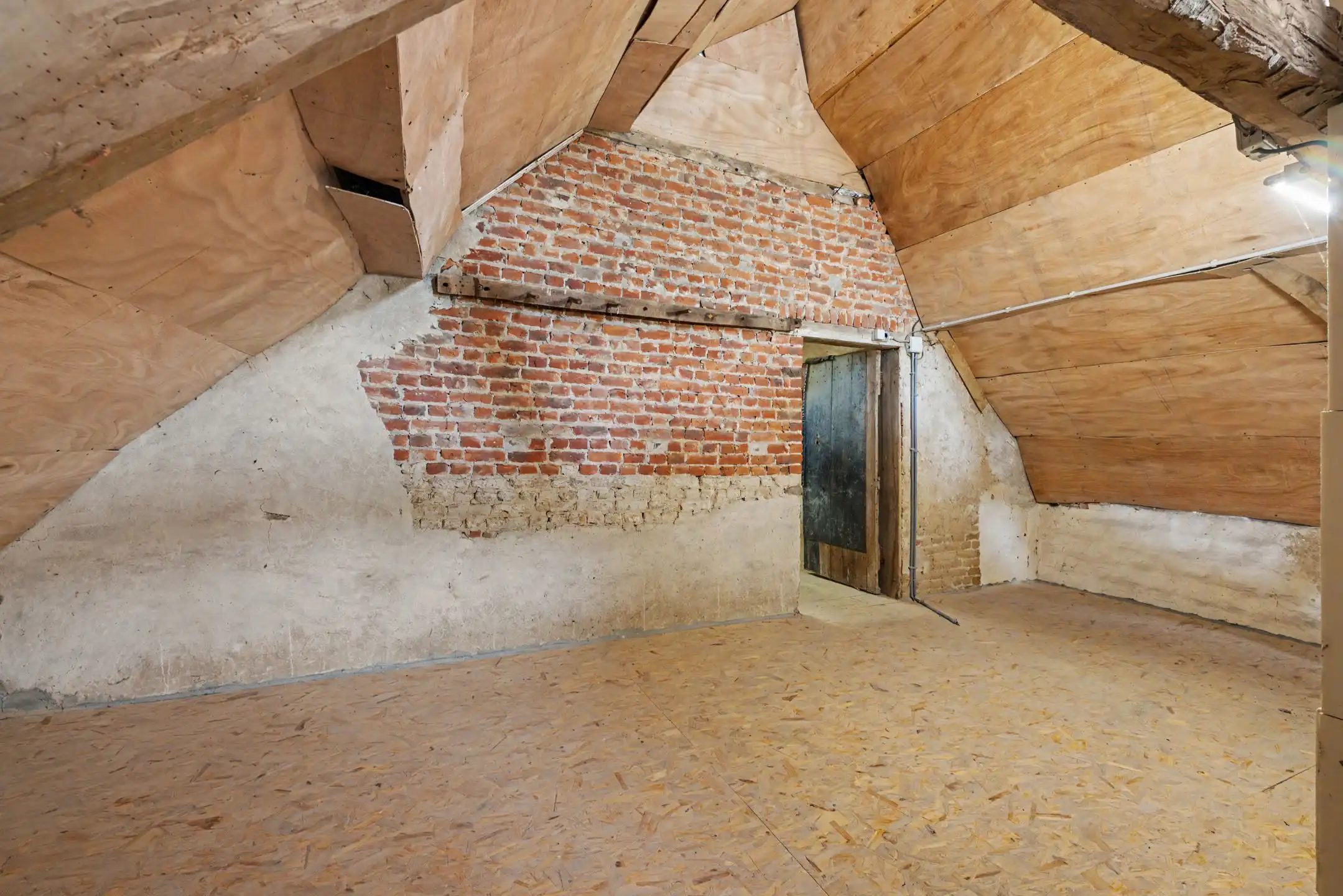 hoeve met loods en bijgebouw op +/-79a foto 20