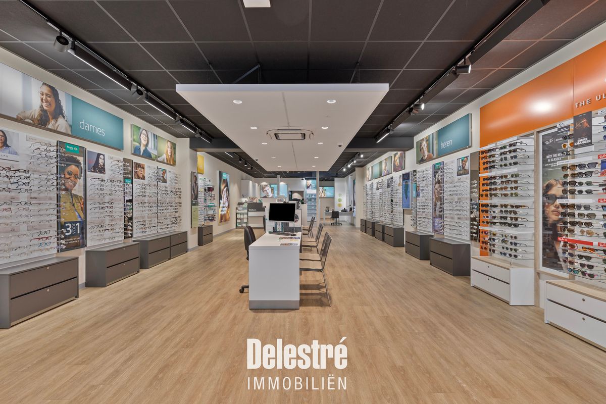 Opbrengsteigendom verhuurd aan PEARLE OPTICIENS  foto 5