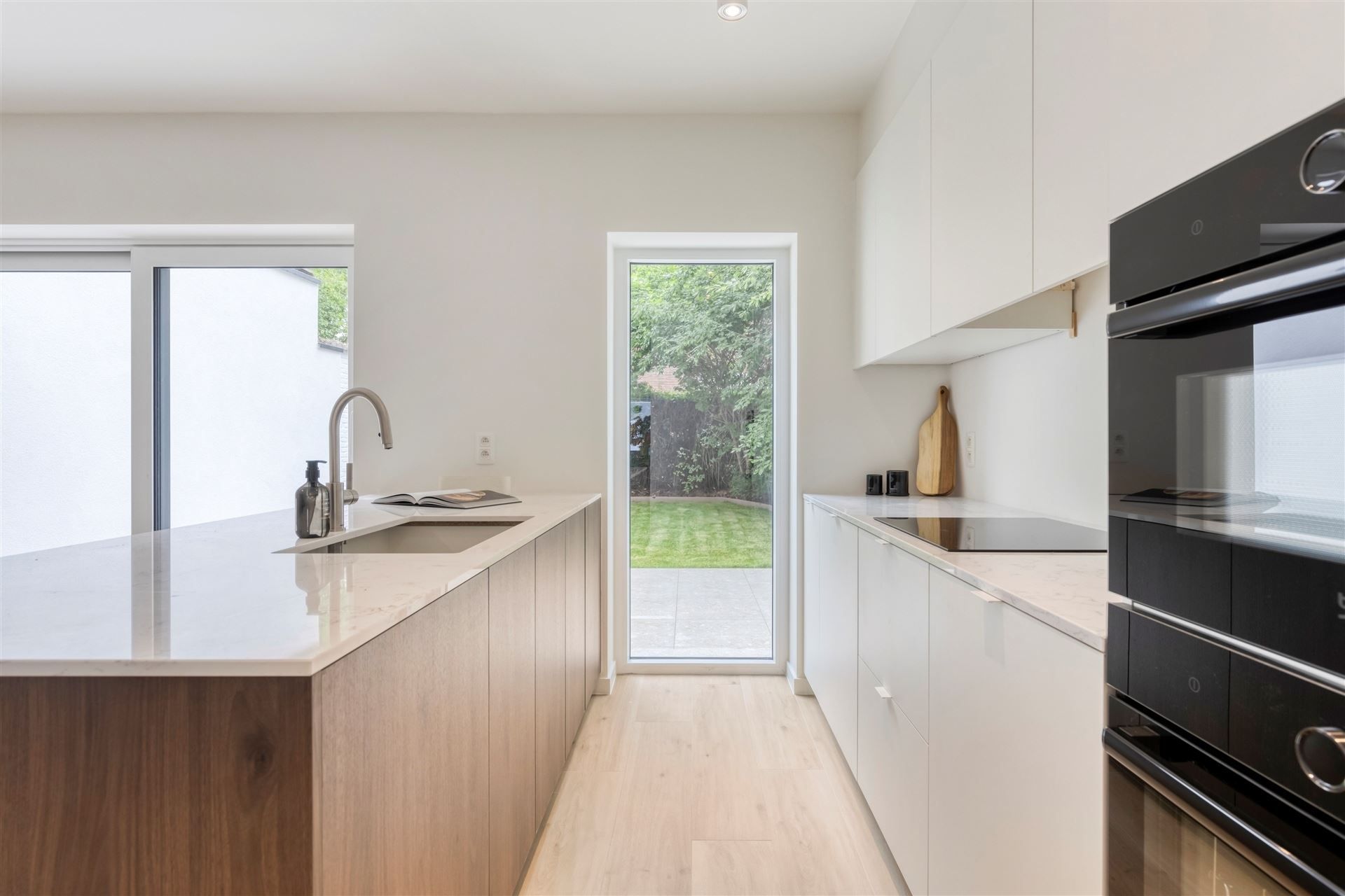 Gerenoveerd gelijkvloers appartement in gegeerde wijk te Edegem foto 6