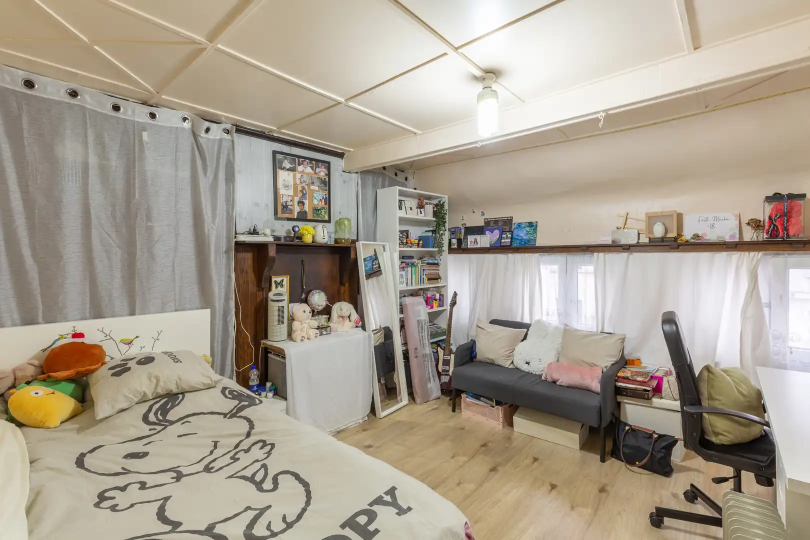 Te renoveren woning met 4 slpk en veel potentieel foto 8
