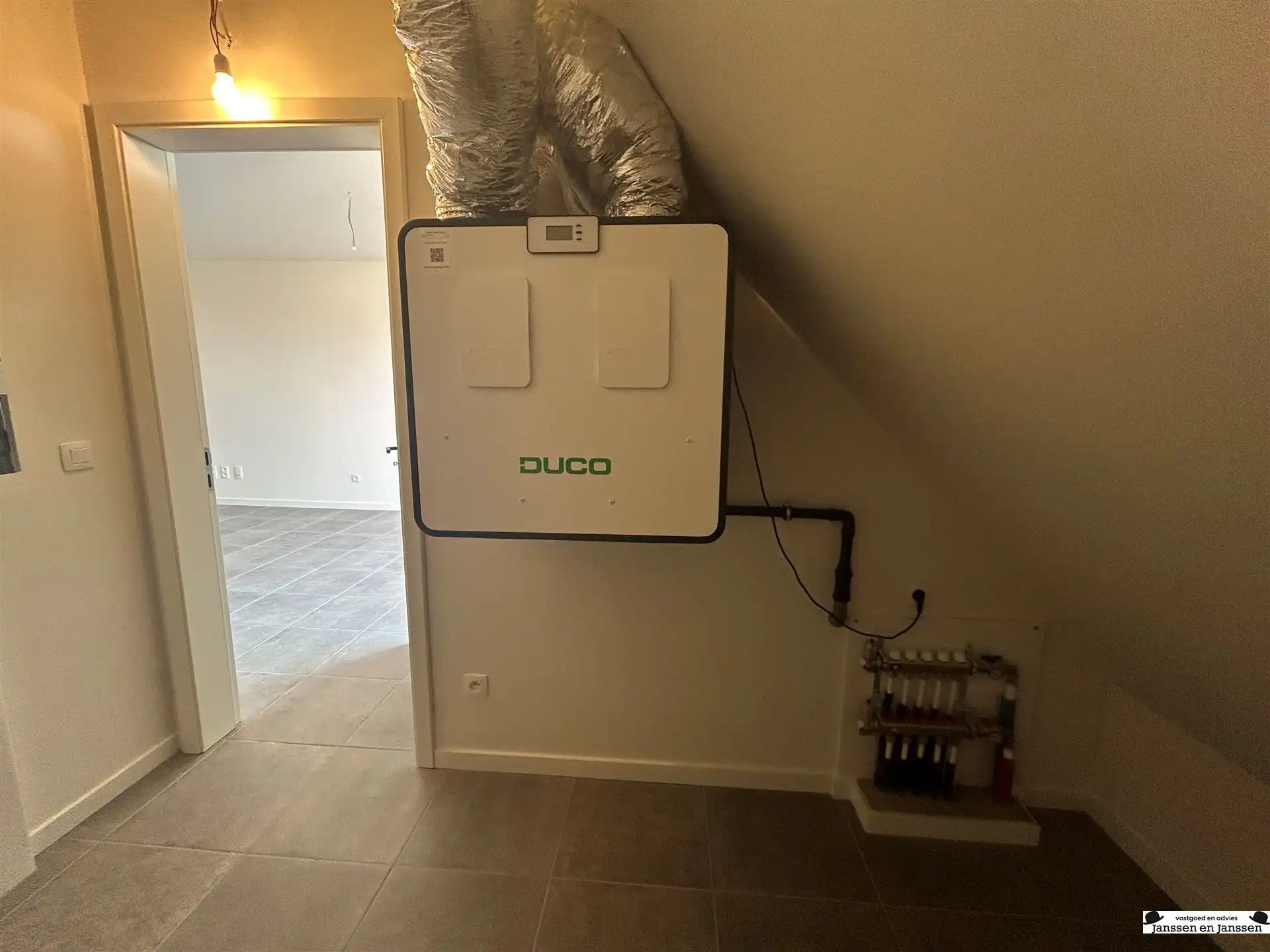 Gezellig appartement met 1 slaapkamer, autostaanplaats en berging foto 19