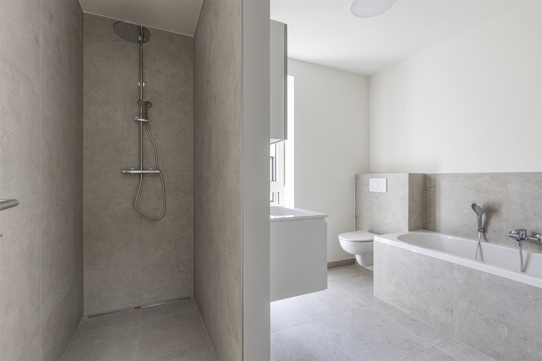 Stijlvolle nieuwbouwwoning foto 9