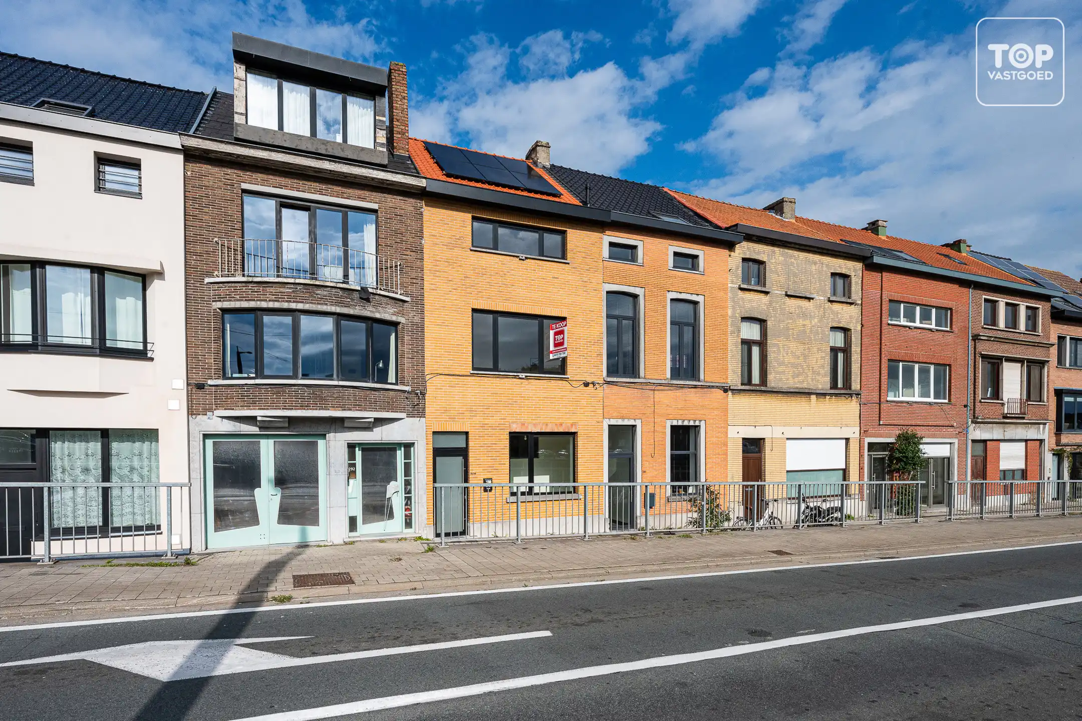 Totaal gerenoveerde woning met 3 slaapkamers en tuin (EPC A) foto 2