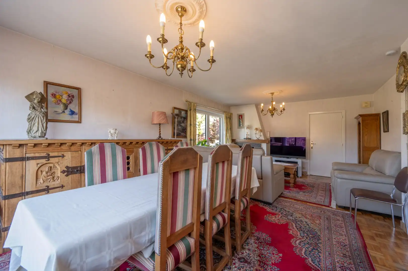 Appartement met garage op goede ligging te Assebroek! foto 3