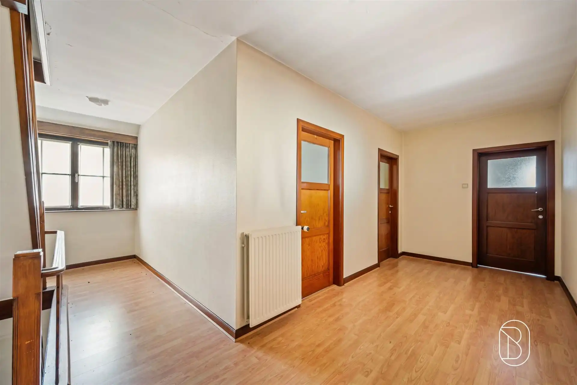 Landhuis-villa in Deerlijk omgeven door groen met 4 kamers foto 25