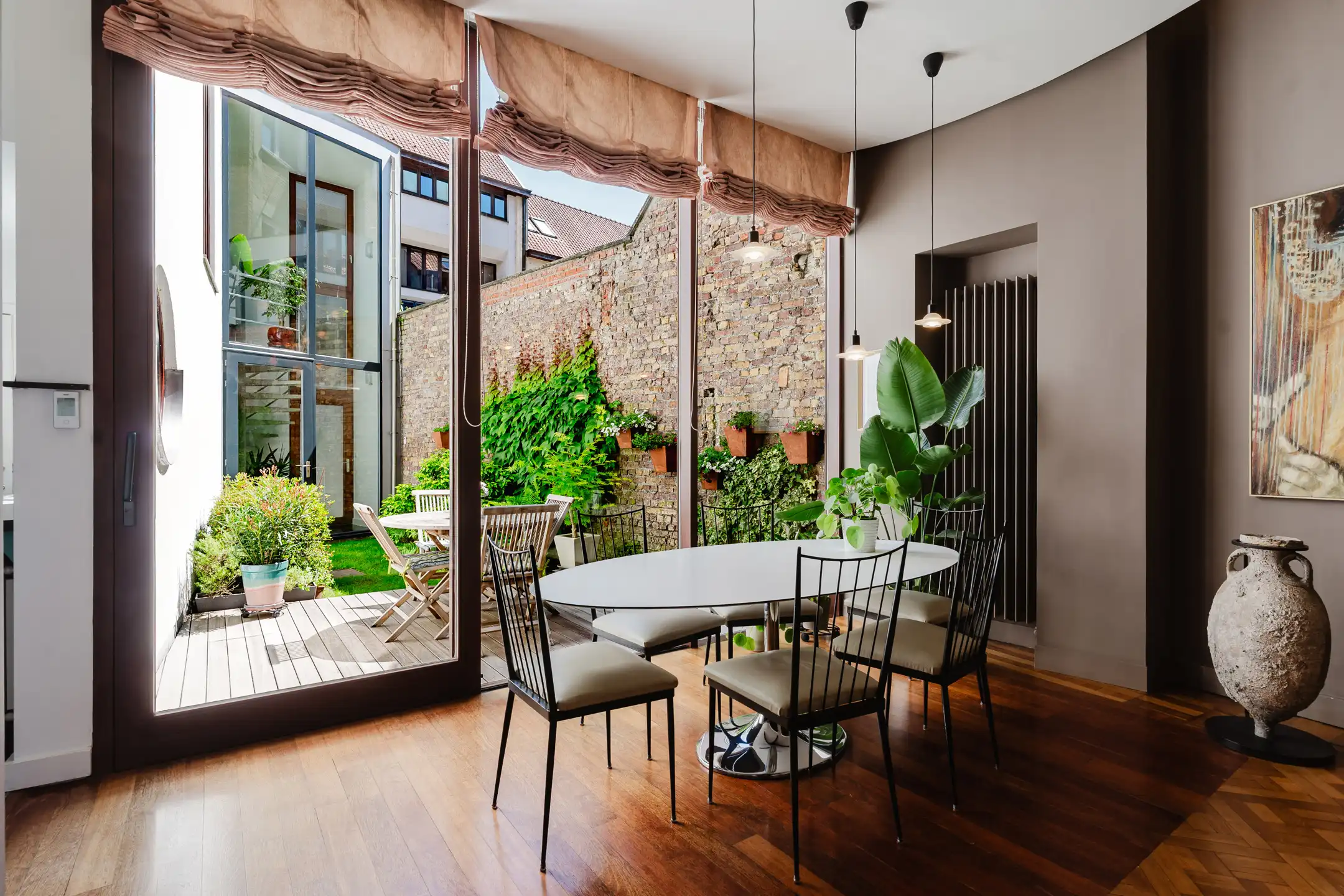 Architectenwoning met binnentuin,dakterras en garage te Gent foto 8