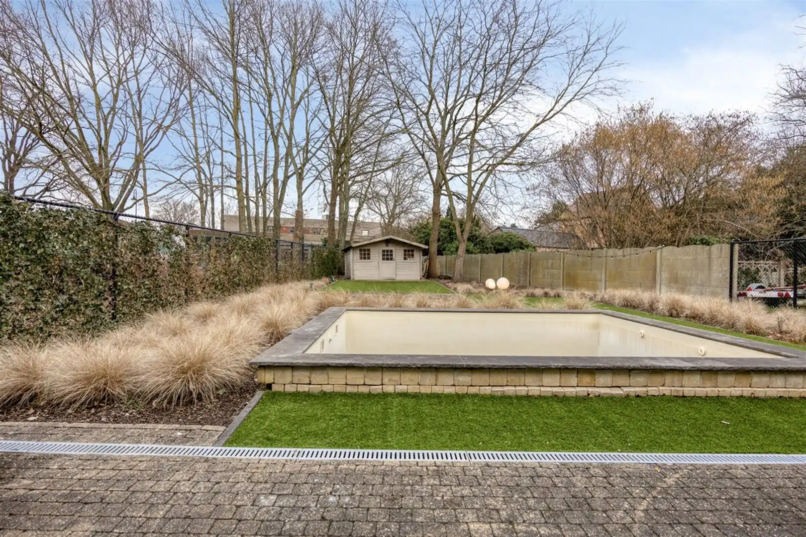 TE KOOP: Handelshuis op toplocatie te Heusden-Zolder! foto 35