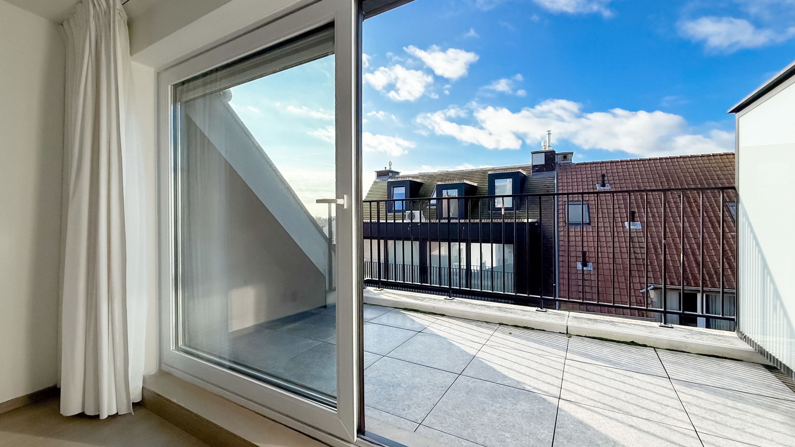 Licht en modern duplexappartement met zuidgericht terras... foto 3