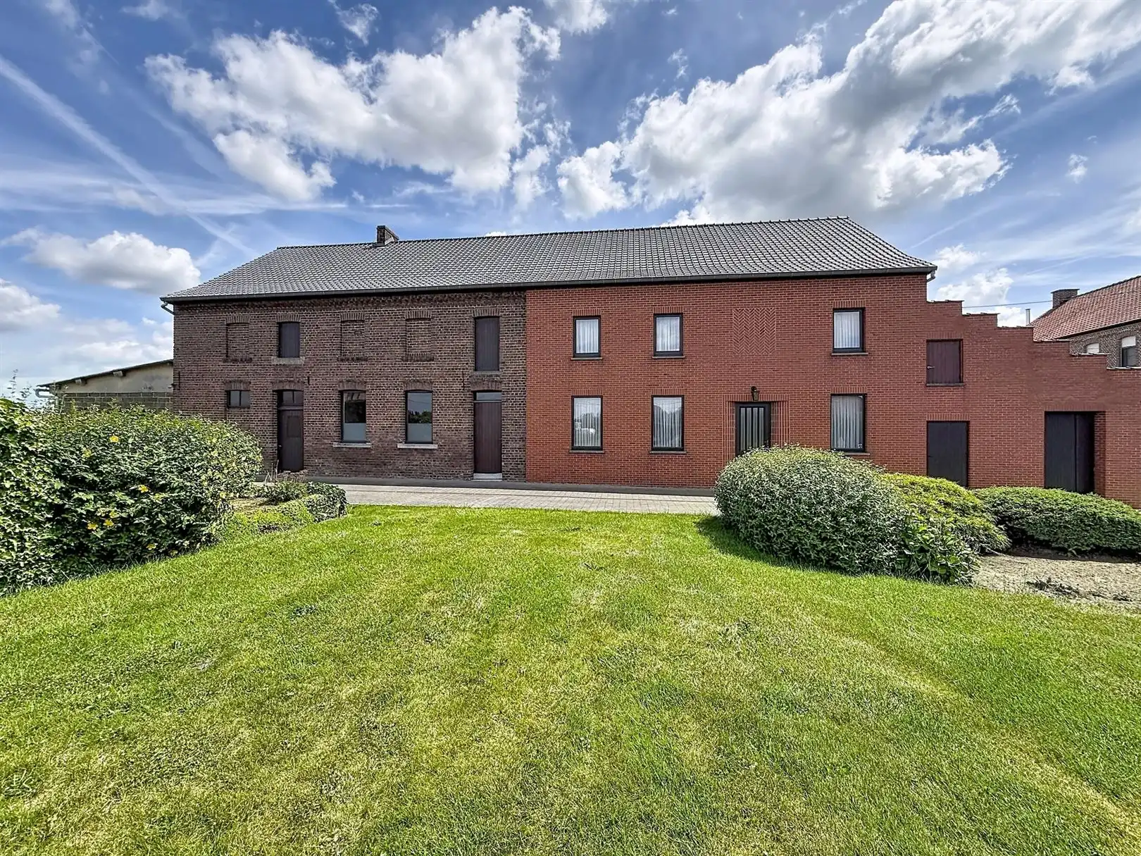Voormalige hoeve met aanbouw en tuin, 26a 01ca foto 31
