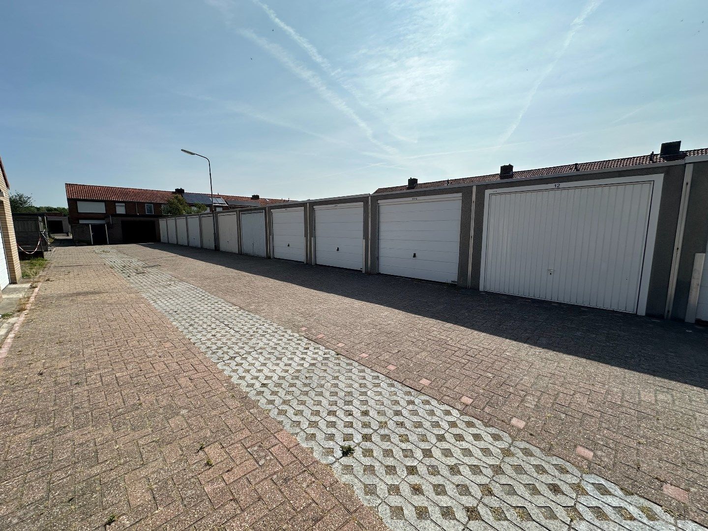 Garagebox nabij centrum Sluis foto 3