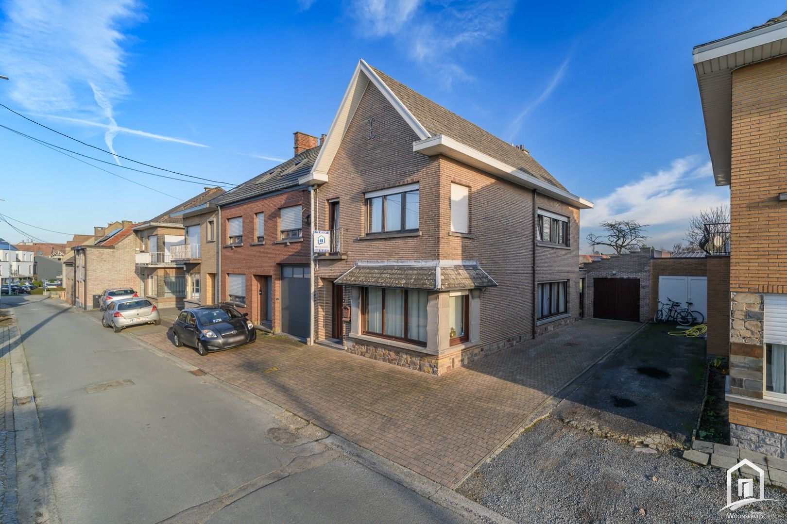 Gezellige en ruime gezinswoning foto {{pictureIndex}}