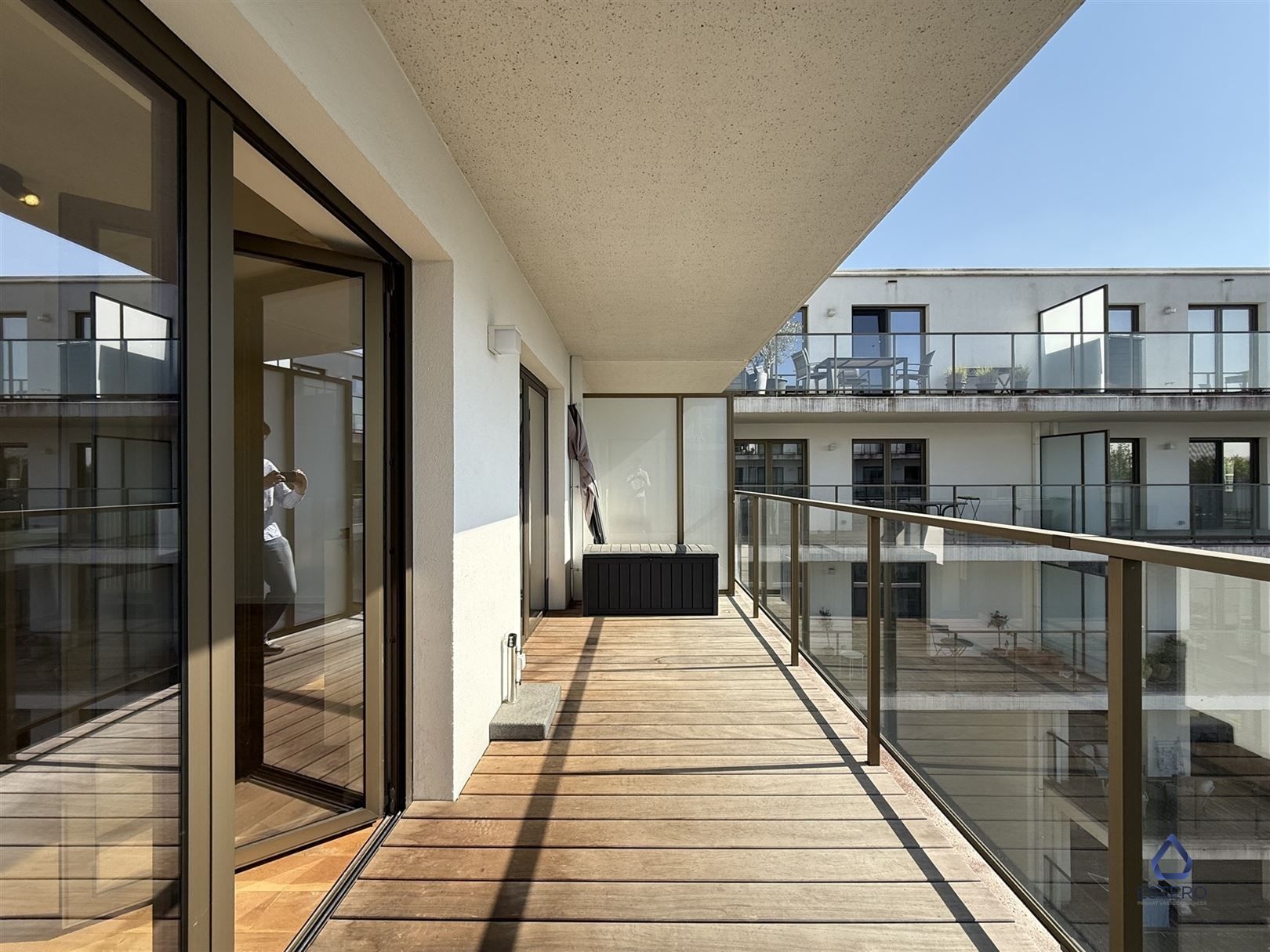 Prachtig 2-slaapkamerappartement met terras te Gent foto 11