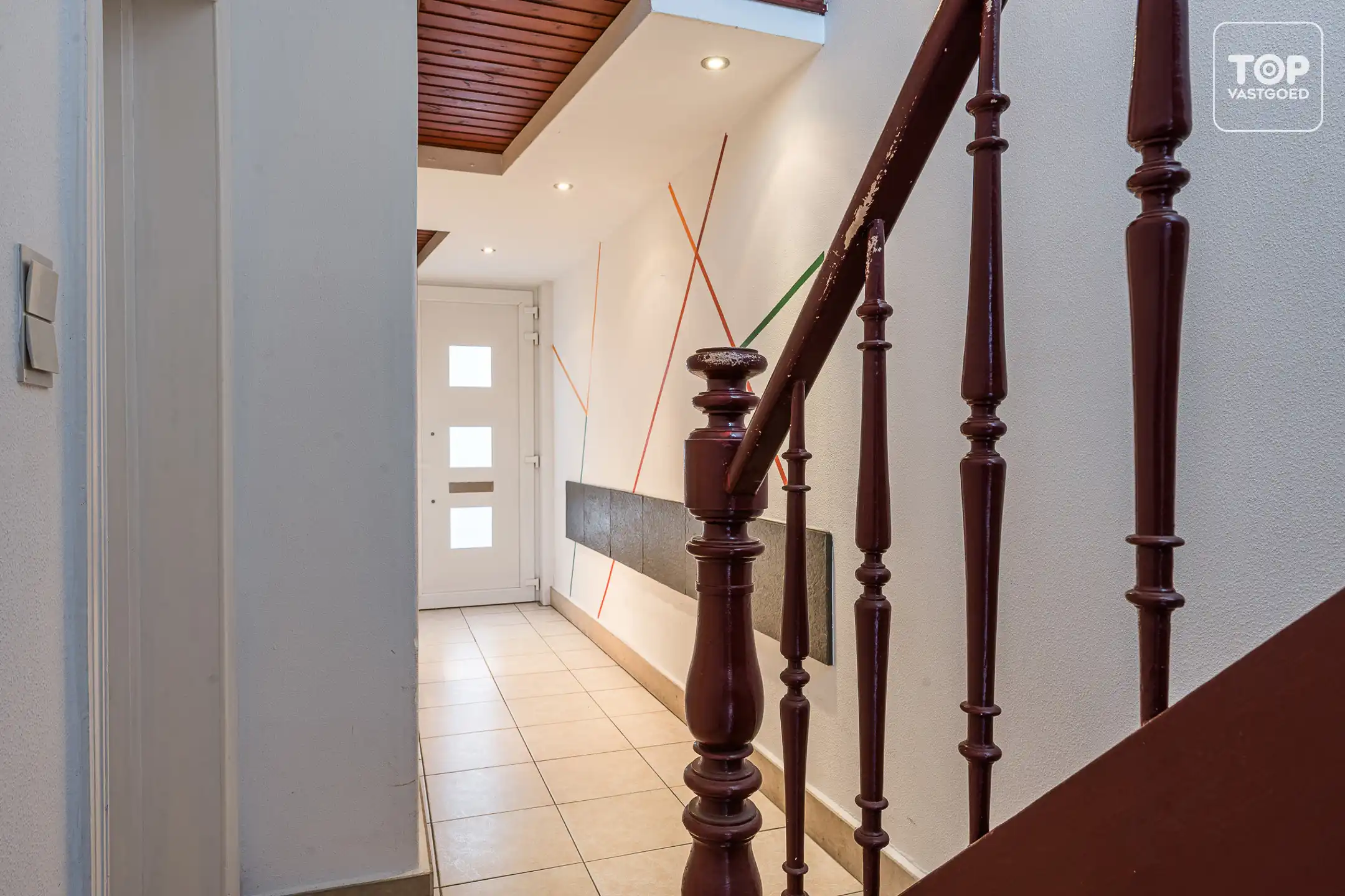 Woning met 4 slaapkamers en leuke tuin foto 3