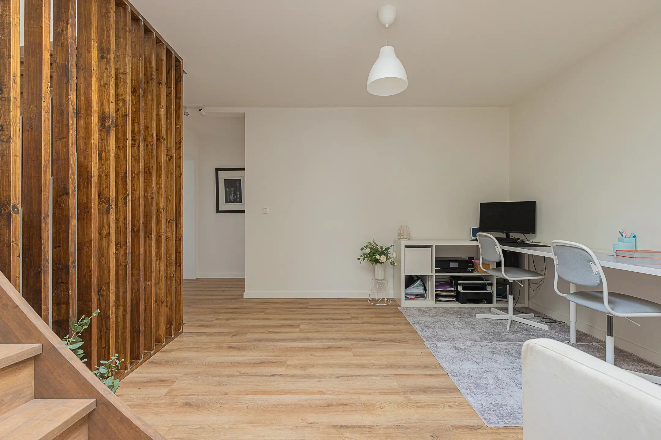 HERZELE- Recent gerenoveerde woning op centrale locatie  foto 19