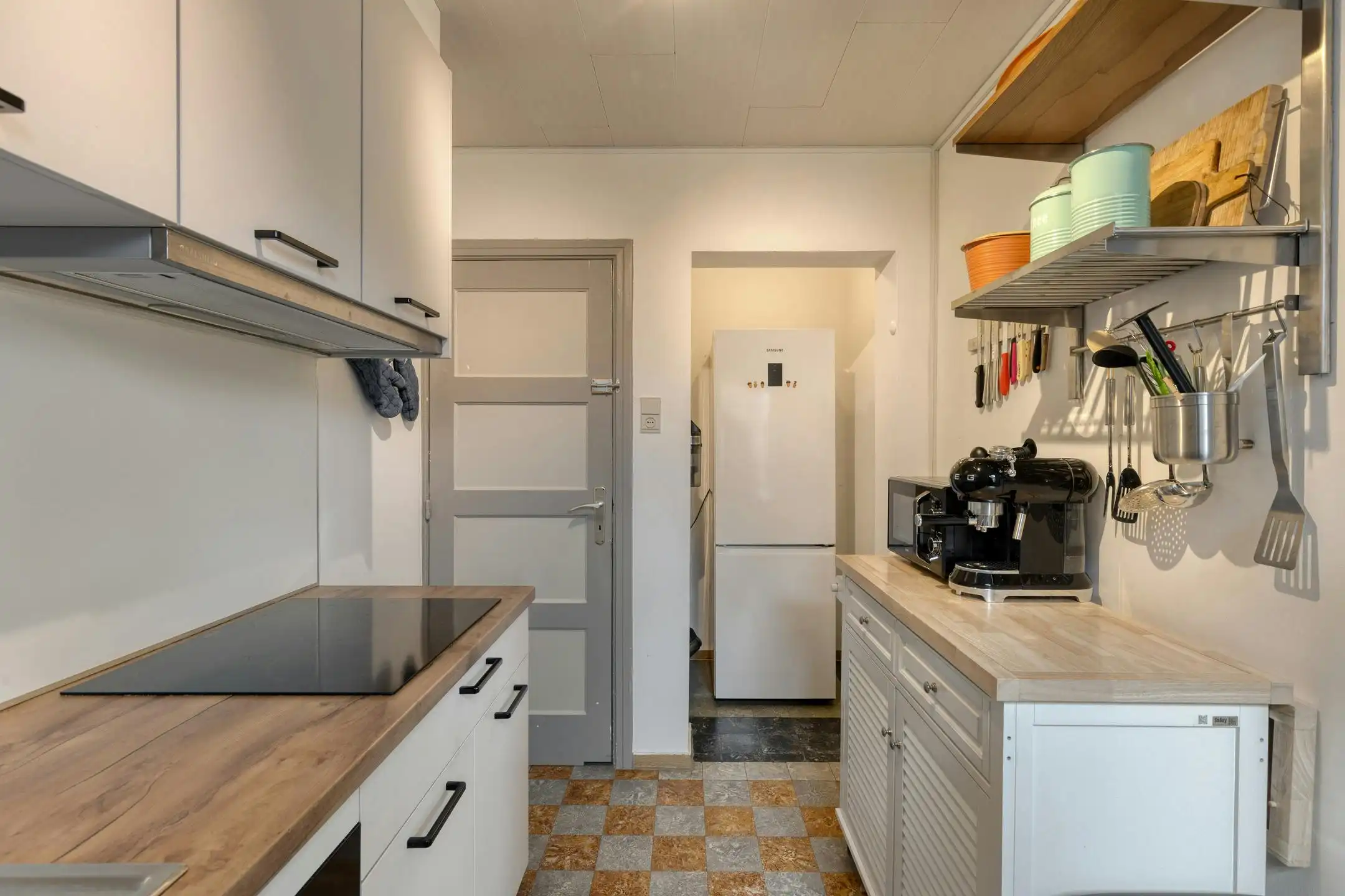 Instapklare gezinswoning met gezellige tuin in Torhout foto 6