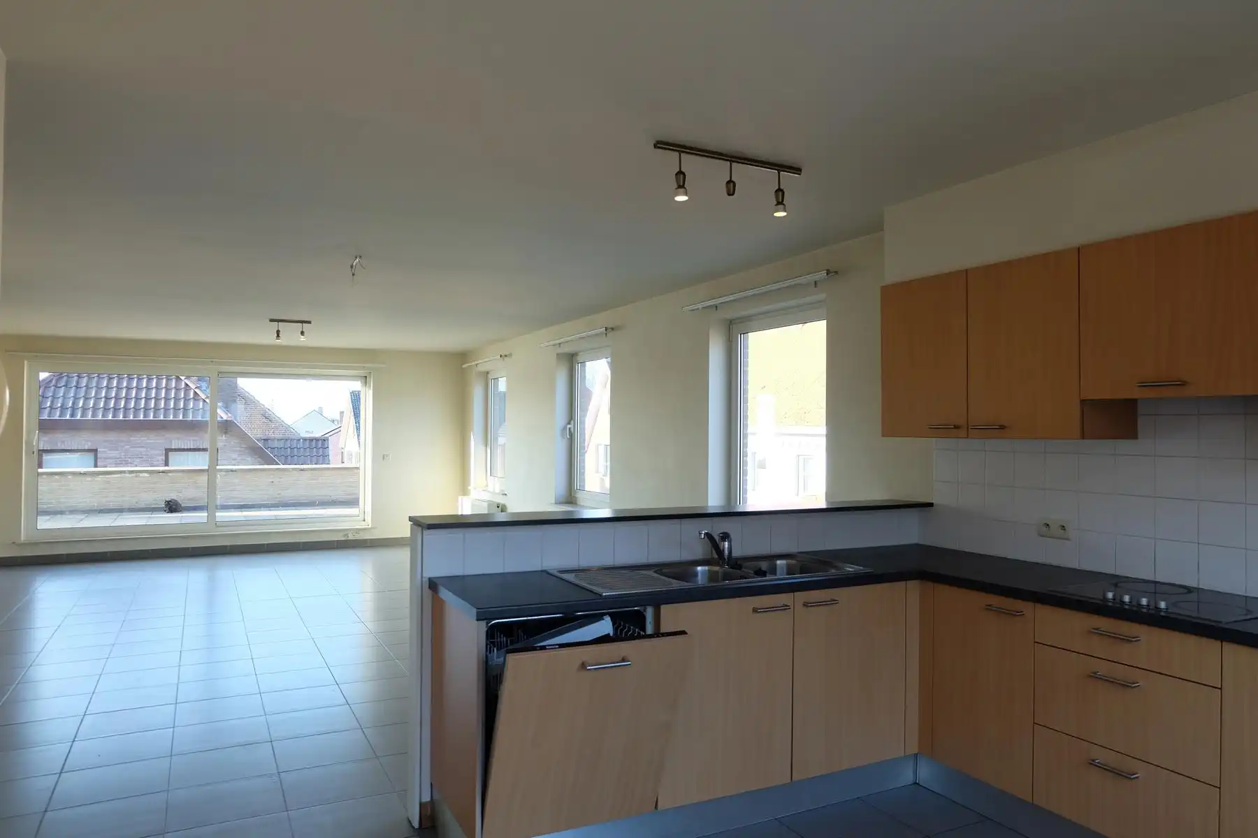 Appartement te huur foto 9
